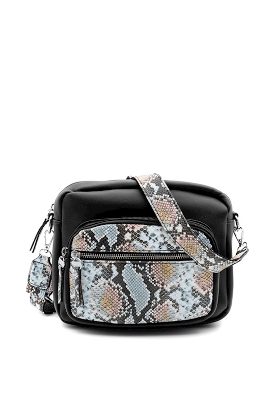 STK_-500599-snake-black-web.jpg